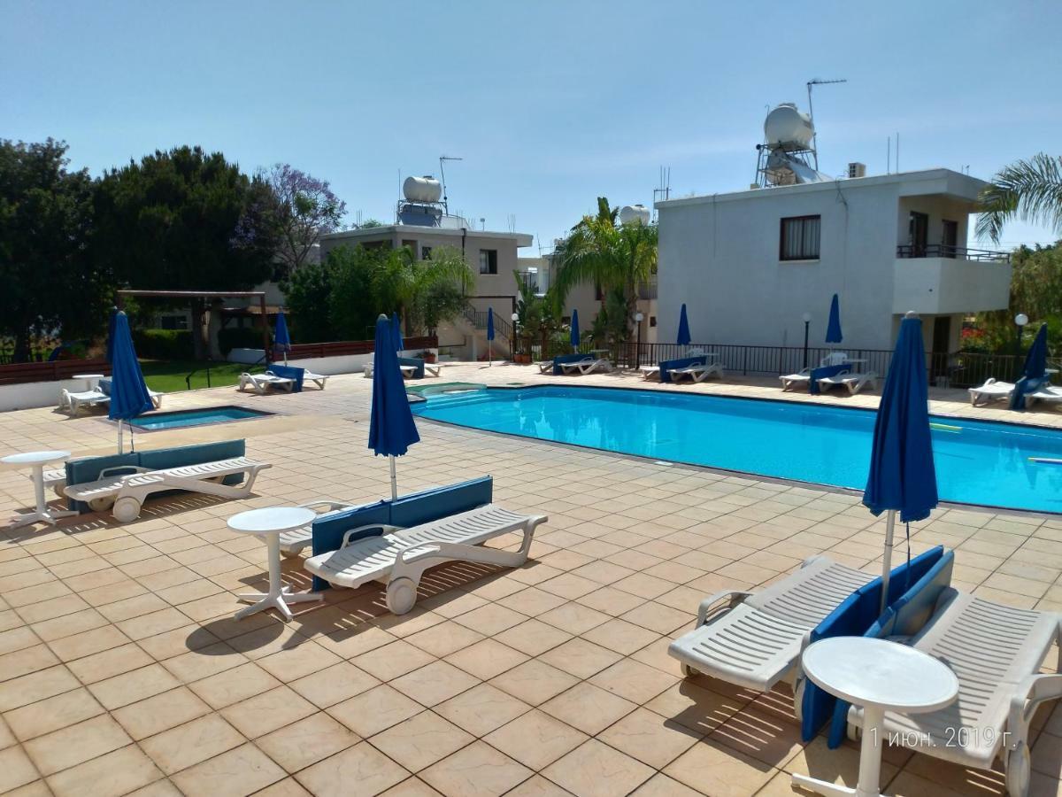 Constantaras Apartments Protaras Exterior foto